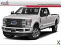 Photo Used 2017 Ford F250 4x4 Crew Cab Super Duty w/ Platinum Ultimate Package