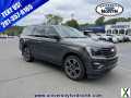 Photo Used 2021 Ford Expedition Limited w/ Convenience Package