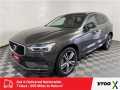 Photo Used 2018 Volvo XC60 T6 Momentum w/ Vision Package
