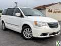 Photo Used 2013 Chrysler Town & Country Touring