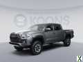 Photo Used 2016 Toyota Tacoma TRD Off-Road w/ Towing Package