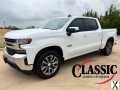 Photo Used 2022 Chevrolet Silverado 1500 LT w/ Bed Protection Package