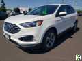 Photo Used 2022 Ford Edge SEL w/ Convenience Package