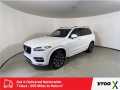 Photo Used 2018 Volvo XC90 T5 Momentum w/ Convenience Package