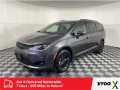 Photo Used 2020 Chrysler Pacifica Touring-L w/ Advanced Safetytec Group