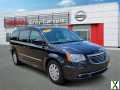 Photo Used 2016 Chrysler Town & Country Touring