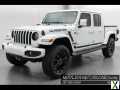 Photo Used 2021 Jeep Gladiator Overland w/ Cold Weather Group