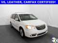 Photo Used 2015 Chrysler Town & Country Touring-L w/ Driver Convenience Group