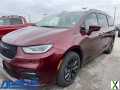 Photo Used 2021 Chrysler Pacifica Limited w/ S Appearance Package