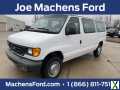 Photo Used 2006 Ford E-350 and Econoline 350 XL