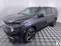 Photo Used 2023 Chevrolet Suburban High Country w/ Premium Package 2