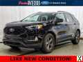 Photo Used 2022 Ford Edge SEL w/ Sport Appearance Package