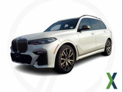 Photo Used 2021 BMW X7 M50i w/ Executive Package