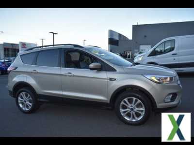 Photo Certified 2018 Ford Escape SEL