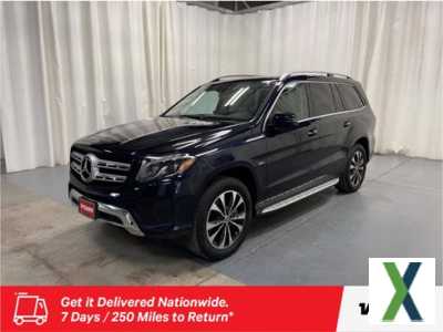 Photo Used 2019 Mercedes-Benz GLS 450 4MATIC