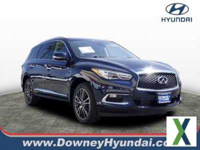 Photo Used 2018 INFINITI QX60 AWD w/ Deluxe Technology Package