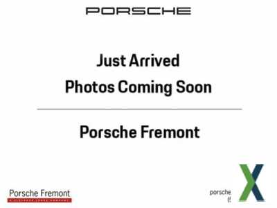 Photo Certified 2019 Porsche Macan S