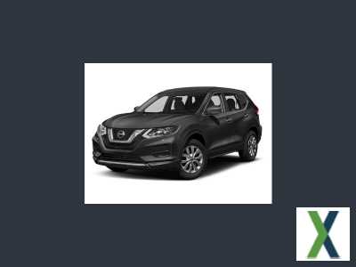 Photo Certified 2020 Nissan Rogue SV