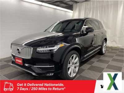 Photo Used 2019 Volvo XC90 T6 Inscription w/ Luxury Package