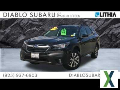 Photo Used 2020 Subaru Outback Premium w/ Popular Package #1