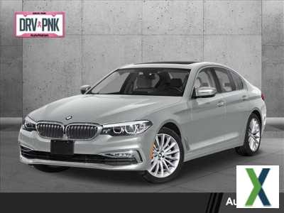 Photo Used 2019 BMW 530i w/ Convenience Package