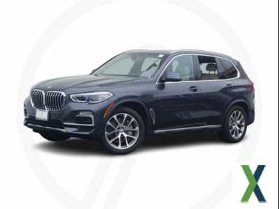 Photo Used 2019 BMW X5 xDrive50i w/ Executive Package