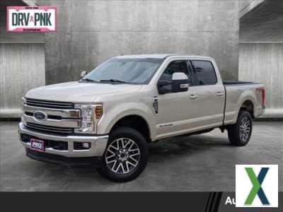 Photo Used 2018 Ford F250 Lariat w/ Lariat Ultimate Package
