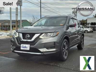 Photo Used 2019 Nissan Rogue SV w/ Premium Package