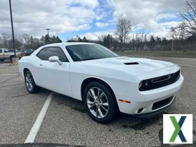 Photo Used 2020 Dodge Challenger SXT w/ Cold Weather Group