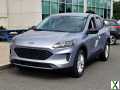 Photo Used 2022 Ford Escape SE w/ Convenience Package