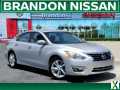 Photo Used 2015 Nissan Altima 2.5 SV w/ Convenience Package