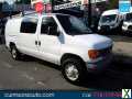 Photo Used 2007 Ford E-250 and Econoline 250