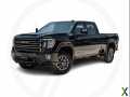 Photo Used 2022 GMC Sierra 3500 AT4 w/ Gooseneck/5TH Wheel Package