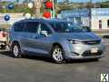 Photo Used 2020 Chrysler Pacifica Touring-L