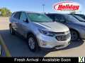 Photo Used 2019 Chevrolet Equinox LT w/ Driver Convenience Package