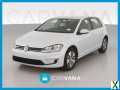 Photo Used 2017 Volkswagen e-Golf SE