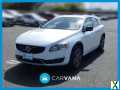 Photo Used 2017 Volvo V60 T5 Cross Country Premier w/ Convenience Package