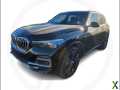 Photo Used 2022 BMW X5 sDrive40i w/ Parking Assistance Package