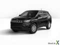 Photo Used 2018 Jeep Compass Sport w/ Tech Group