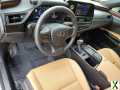 Photo Used 2022 Lexus ES 350 w/ Premium Package