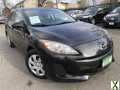 Photo Used 2013 MAZDA MAZDA3 i SV w/ Convenience Pkg