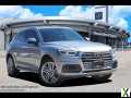 Photo Used 2018 Audi Q5 2.0T Premium Plus w/ Premium Plus Package