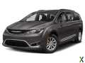 Photo Used 2020 Chrysler Pacifica Limited