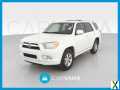 Photo Used 2013 Toyota 4Runner SR5