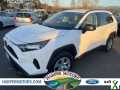 Photo Used 2020 Toyota RAV4 LE