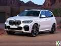 Photo Used 2022 BMW X5 sDrive40i w/ Parking Assistance Package