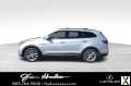 Photo Used 2017 Hyundai Santa Fe SE