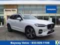 Photo Certified 2022 Volvo XC60 B5 Momentum