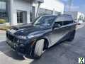 Photo Used 2022 BMW X7 M50i w/ Dynamic Handling Package