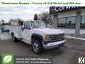 Photo Used 1993 GMC Sierra 3500 2WD Regular Cab HD